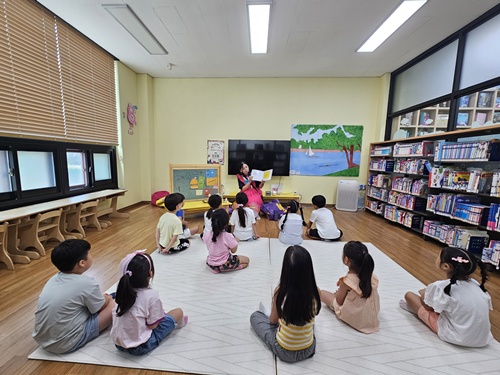 영어가 술술, 노래로 배우는 영어 프로그램 개강